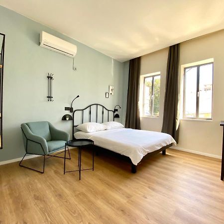 Appartamento 1000Nights Yassou Tel Aviv Esterno foto